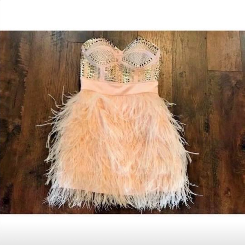 Bebe dress